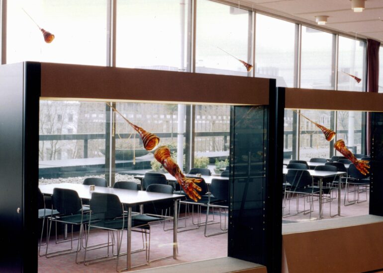 The Undertone (1998) De Nederlandsche Bank